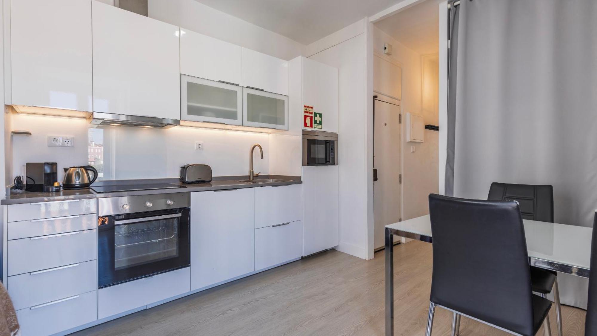 Classic Topfloor Apartment By Lovelystay Lisboa 外观 照片